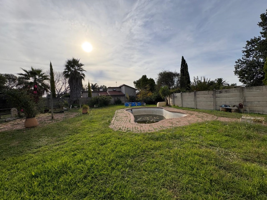 4 Bedroom Property for Sale in Riebeeckstad Free State